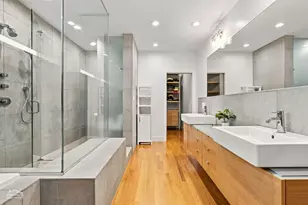 2325 W Erie St, Chicago, IL 60612 - Photo 19