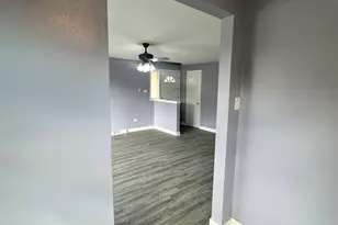 14425 Vail Ave, Dixmoor, IL 60426 - Photo 11