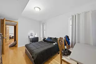 6438 N Mozart St, Chicago, IL 60645 - Photo 17