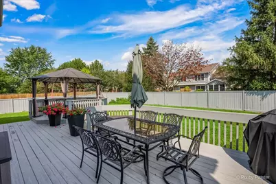 760 Covington Circle, Crystal Lake, IL 60014 - Photo 35