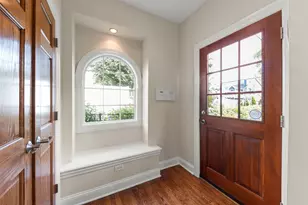 706 N Ellsworth St, Naperville, IL 60563 - Photo 25