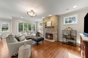 706 N Ellsworth St, Naperville, IL 60563 - Photo 15