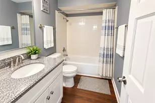 5011 Valley Ln, Streamwood, IL 60107 - Photo 7
