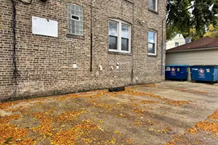 3722 W School St, Chicago, IL 60618 - Photo 35