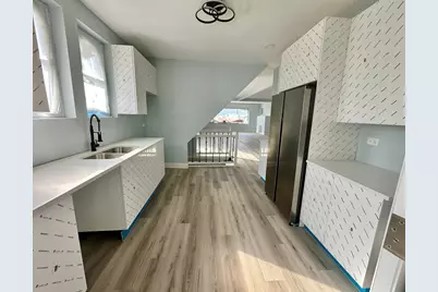10145 S Lafayette Avenue, Chicago, IL 60628 - Photo 7