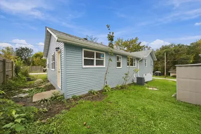 42279 N Elm Street, Antioch, IL 60002 - Photo 11