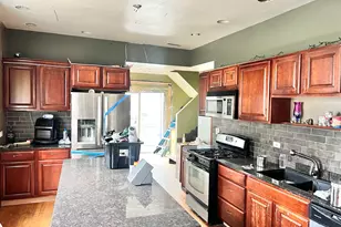 4256 N Meade Ave, Chicago, IL 60634 - Photo 13