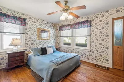 9138 Belleforte Avenue, Morton Grove, IL 60053 - Photo 19