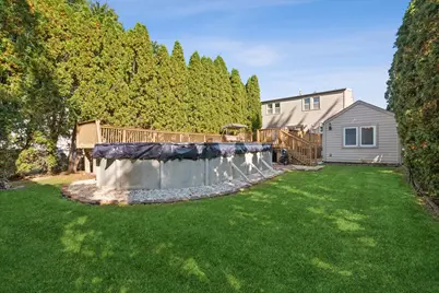 9138 Belleforte Avenue, Morton Grove, IL 60053 - Photo 39