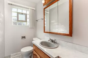 5101 W 83rd St, Burbank, IL 60459 - Photo 17