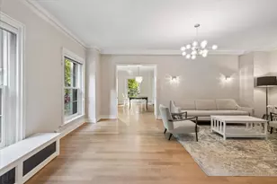 3100 N Sheridan Rd, Chicago, IL 60657 - Photo 7