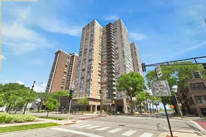 6301 N Sheridan Road #3D, Chicago, IL 60660 - Photo 1