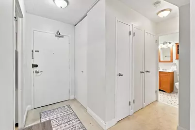 6301 N Sheridan Road #3D, Chicago, IL 60660 - Photo 5