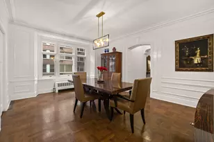 222 E Chestnut St, Chicago, IL 60611 - Photo 9
