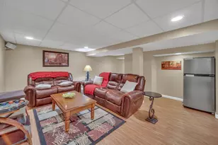 1101 Anthony Rd, Wheeling, IL 60090 - Photo 15