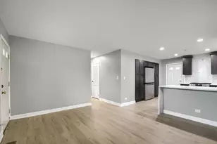 15301 Dorchester Ave, Dolton, IL 60419 - Photo 5