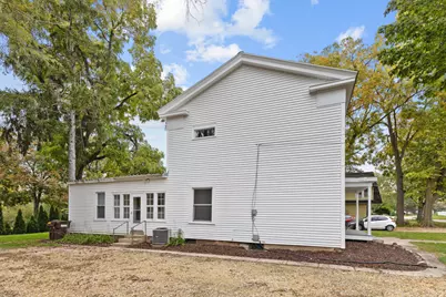 322/324 W. Washington Str W Washington Street, Marengo, IL 60152 - Photo 19