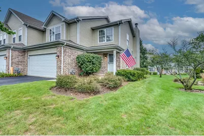 151 Sussex Court, Roselle, IL 60172 - Photo 1