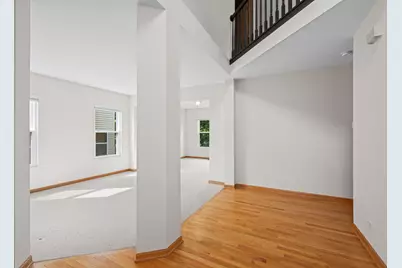 2072 Norwich Drive, Bartlett, IL 60103 - Photo 7
