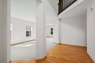 2072 Norwich Dr, Bartlett, IL 60103 - Photo 7