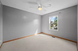 2072 Norwich Dr, Bartlett, IL 60103 - Photo 31