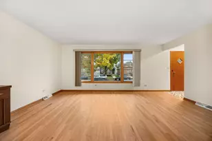 3927 N Pontiac Ave, Chicago, IL 60634 - Photo 5