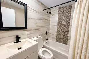 181 Craig Dr, Chicago Heights, IL 60411 - Photo 9