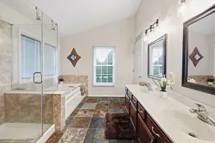 1 Fernwood Ct, Algonquin, IL 60102 - Photo 27