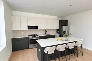 4340 N California Ave, Chicago, IL 60618 - Photo 3