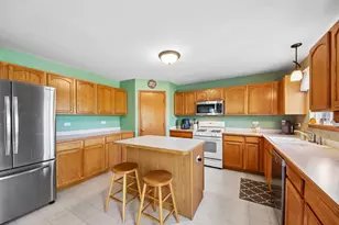250 Sparrow Dr, Woodstock, IL 60098 - Photo 7