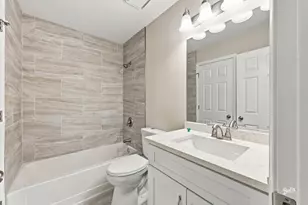 2656 S Cedar Glen Dr, Arlington Heights, IL 60005 - Photo 11