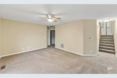 2656 S Cedar Glen Drive, Arlington Heights, IL 60005 - Photo 15