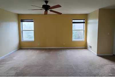 5475 Savoy Drive, Lake in the Hills, IL 60156 - Photo 11