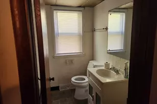 458 E 109th St, Chicago, IL 60628 - Photo 7