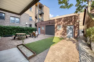 2027 N Humboldt Blvd, Chicago, IL 60647 - Photo 7