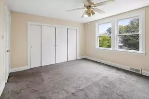 5245 W Carmen Ave, Chicago, IL 60630 - Photo 11