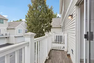 163 Lucerne Ct, Wheeling, IL 60090 - Photo 21