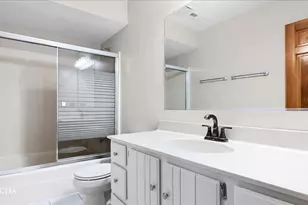 6N777 Palomino Dr, Saint Charles, IL 60175 - Photo 19