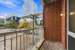 2035 S Indiana Ave, Chicago, IL 60616 - Photo 7