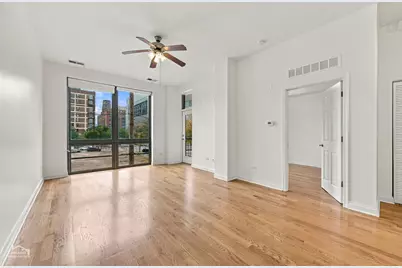 2035 S Indiana Avenue #211, Chicago, IL 60616 - Photo 3