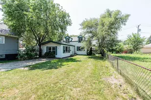 456 Greenbay Ave, Calumet City, IL 60409 - Photo 3