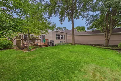 520 N Eastwood Avenue, Mount Prospect, IL 60056 - Photo 21
