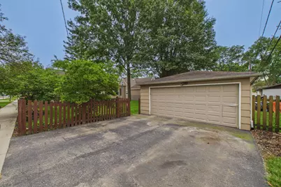 520 N Eastwood Avenue, Mount Prospect, IL 60056 - Photo 25