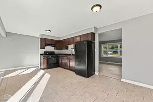 4671 185th Pl, Country Club Hills, IL 60478 - Photo 11
