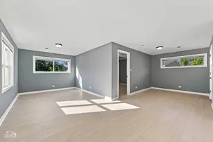 4671 185th Pl, Country Club Hills, IL 60478 - Photo 17