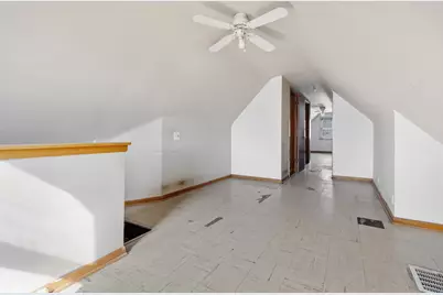 3607 W 58th Street, Chicago, IL 60629 - Photo 13
