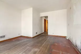 3607 W 58th St, Chicago, IL 60629 - Photo 5