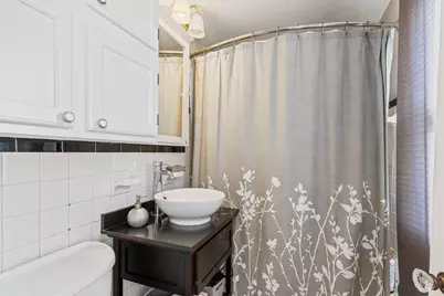 5468 N Octavia Avenue, Chicago, IL 60656 - Photo 23