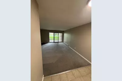 1919 Prairie Square #32, Schaumburg, IL 60173 - Photo 9