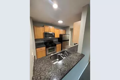 1919 Prairie Square #32, Schaumburg, IL 60173 - Photo 7